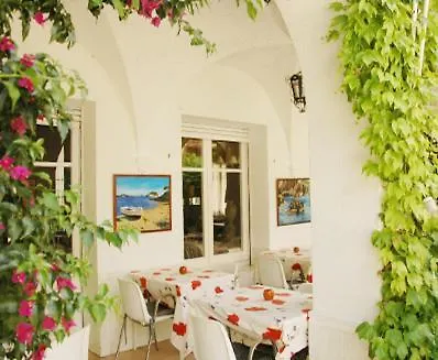 Hotel Comodoro Portbou