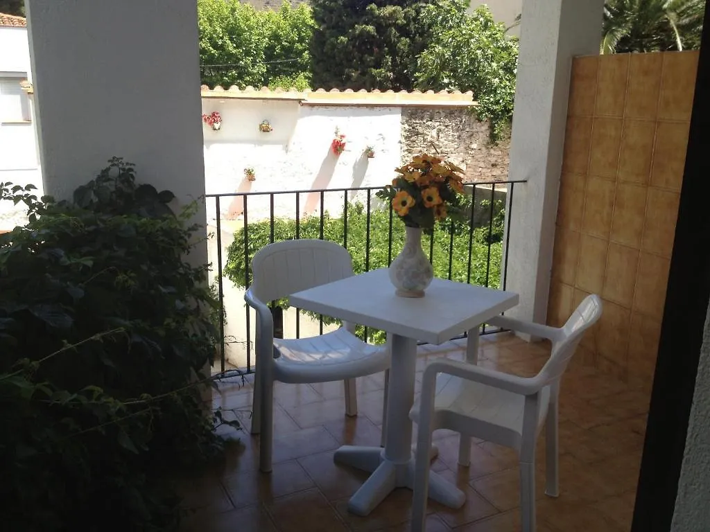 Hotel Comodoro Portbou